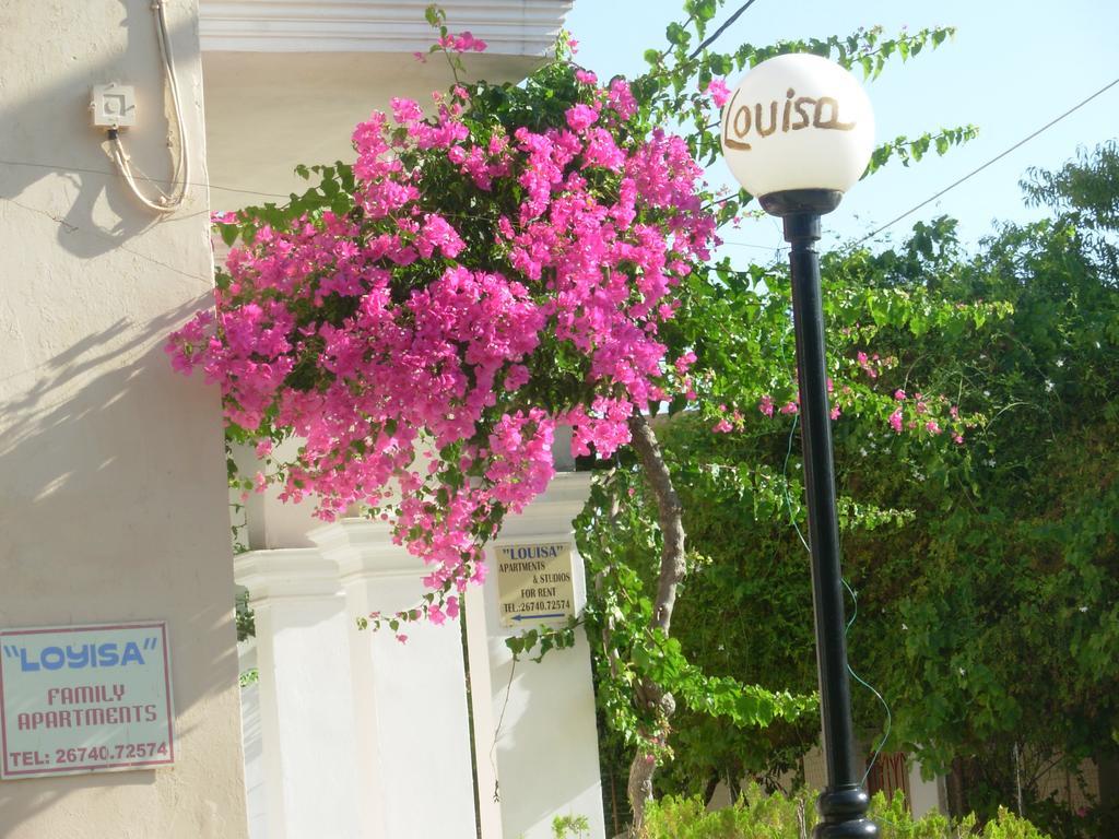 Louisa Studios Poros  Extérieur photo